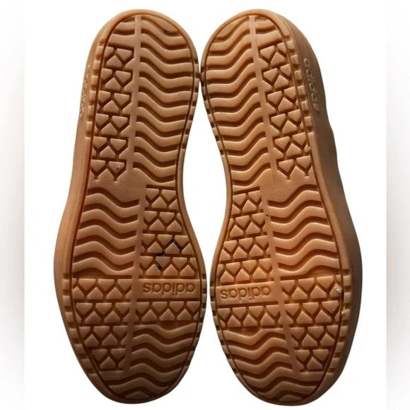 Adidas sneakers - Picture 5 of 5